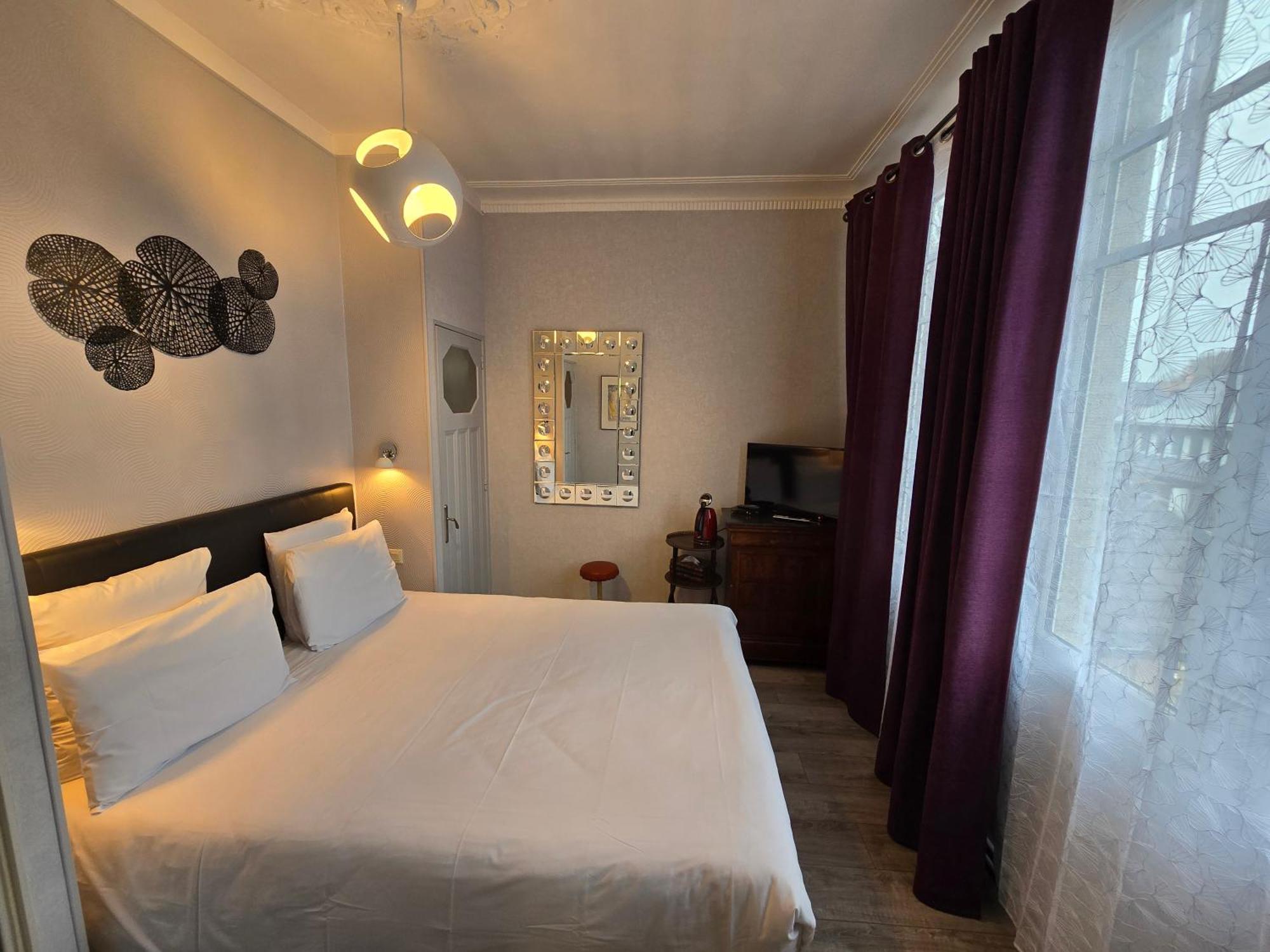 Le Castel Guesthouse Байе Номер фото